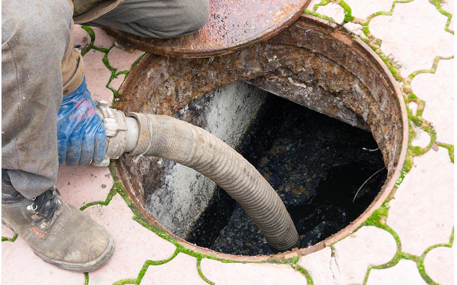 comment déboucher un toilette Villejuif